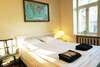 hotel_img